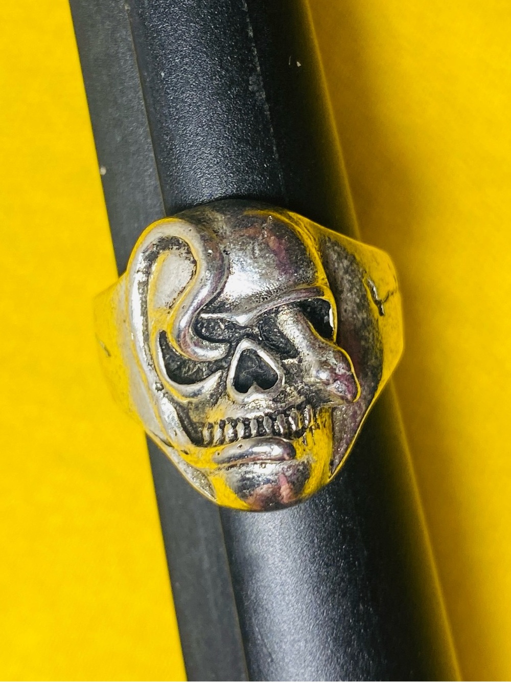 Men's Silver Skull Signet Ring - Distressed Gothic Style